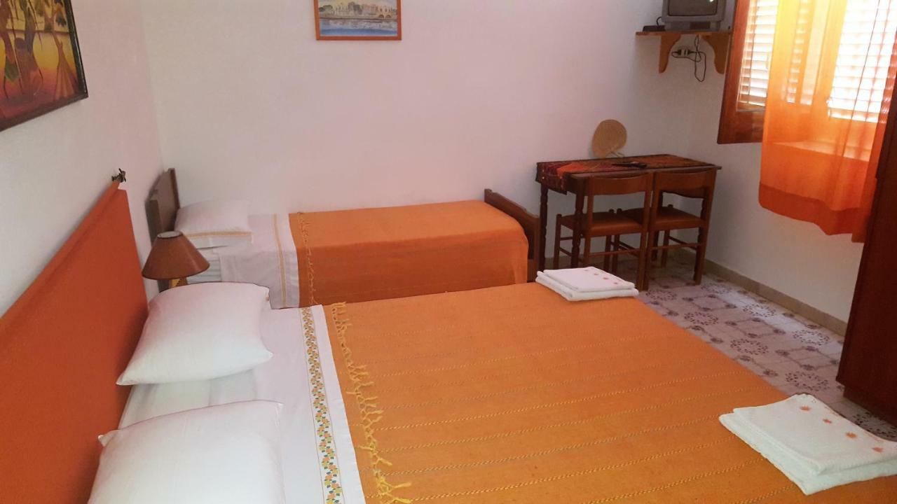 Villa Alba Chiara Липари Екстериор снимка